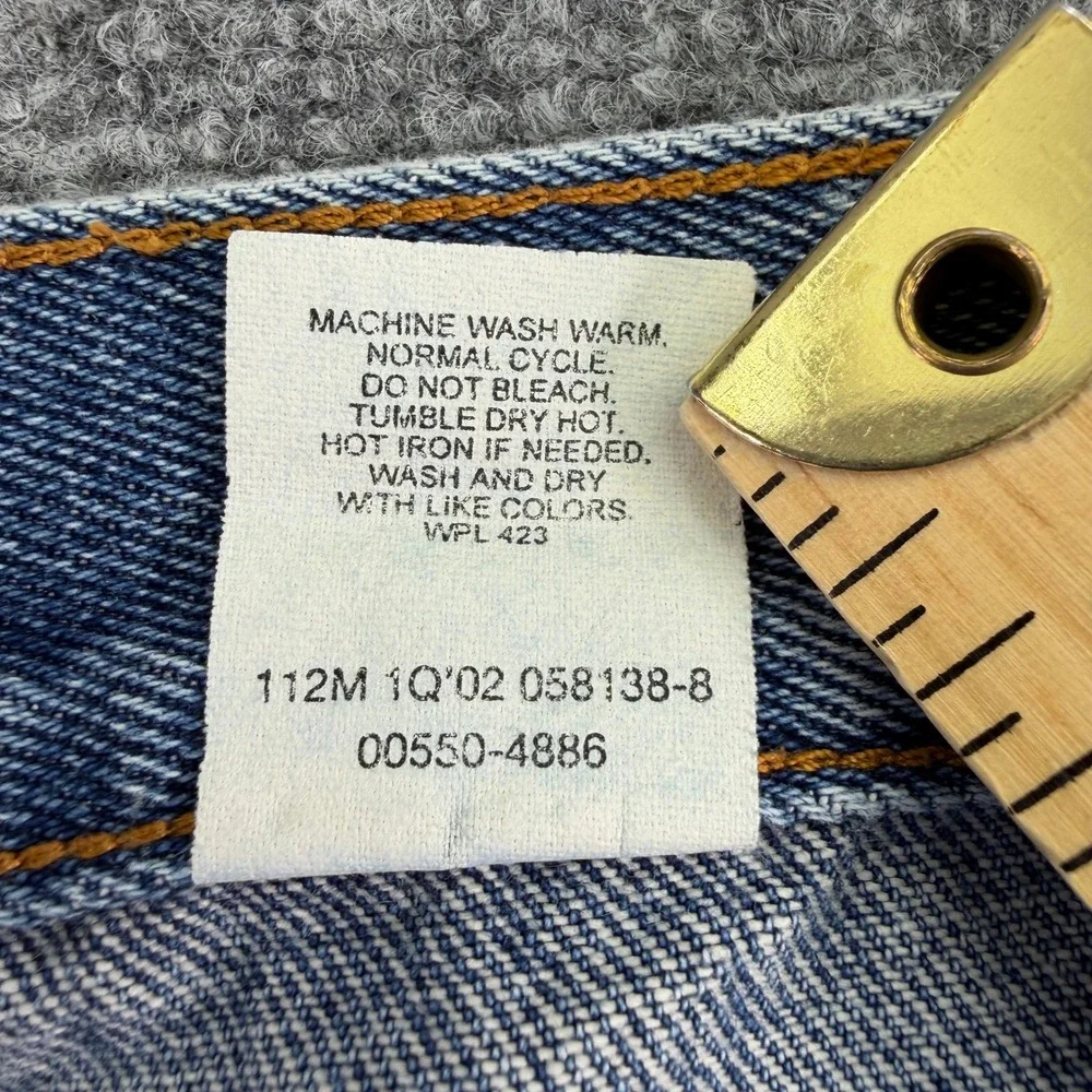 Levis Jeans Mens 40x30 (Fits 39x30) Blue 550 Relaxed Fit Vintage Denim 2002 READ